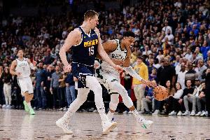 白曼巴：新赛季字母哥是MVP侯选人 他将打出约基奇式的数据