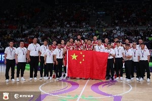 男篮助教李昂回顾亚洲杯：第一次为国出征 全新征途等着我们探索