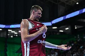 险胜爱沙尼亚！波津：一场硬仗 打得不算漂亮但很开心赢下比赛