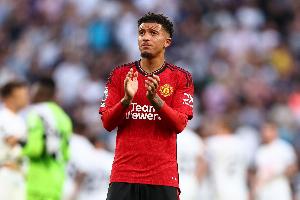 互换？泰晤士：大马丁可能离开维拉加盟曼联 桑乔或被外租至维拉