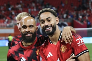 曼晚：曼联的夏窗堪称完美，补强了前锋门将&冗员也基本送走了