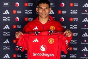 邮报：多古和达洛特的出场顺位都在曼联新援迭戈-莱昂前面