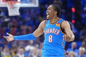 杰伦-威廉姆斯谈未来目标：没想过打20年的事 现在就是好好休息