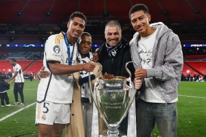 邮报：贝林厄姆父亲态度粗鲁对媒体充满敌意，但英足总不敢得罪他