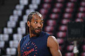 ESPN：快船2017年就曾私下打听小卡伤情 他们肯定不想被联盟彻查