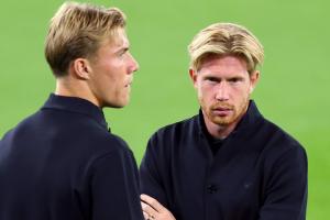 十年之后，你不属于我！德布劳内重返伊蒂哈德😿再见已是对手