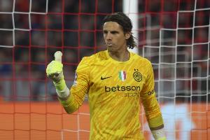 阿达尼：人们喜欢制造争议，认为索默神扑是理所当然失误就该替补