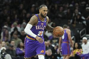 Shams：蒙特-莫里斯一年合同签约步行者！