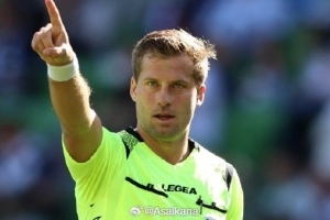 2025-26赛季亚冠精英联赛 联赛阶段 广岛三箭vs上海海港 裁判信息