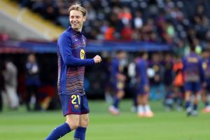 弗帅妙手回春！28岁德容身价剩4500万曾被挂牌，现与佩德里组双核