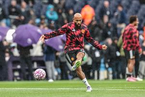 英超官方解释姆伯莫进球有效：卢克-肖和鲁特尔身体接触微乎其微