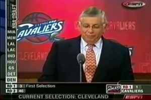 03黄金一代！22年前的今天，詹姆斯韦德安东尼波什登录NBA